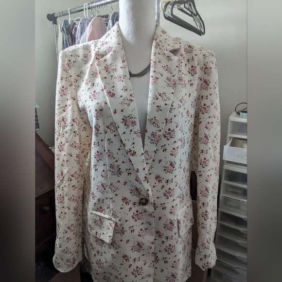 Floral Boutique Blazer S NWT - Picture 2 of 2